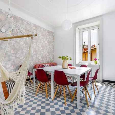 Feel - Porta Nuova بيت ضيافة *